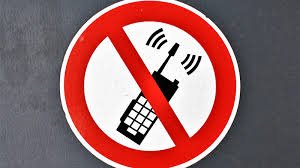 No Phone for 1st Hour