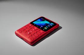 The Rise of Dumb Phones