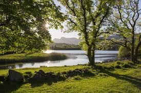 Waterside Escapes Lakes Rivers or Coastlines